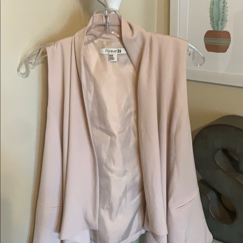 Sleeveless blazer!